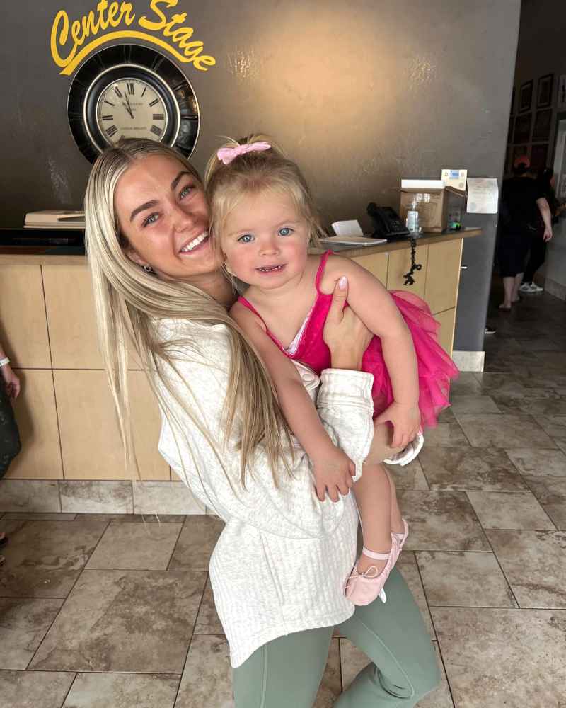Just Like Mom! DWTS’ Lindsay Takes Daughter Sage to Her 1st Dance Class