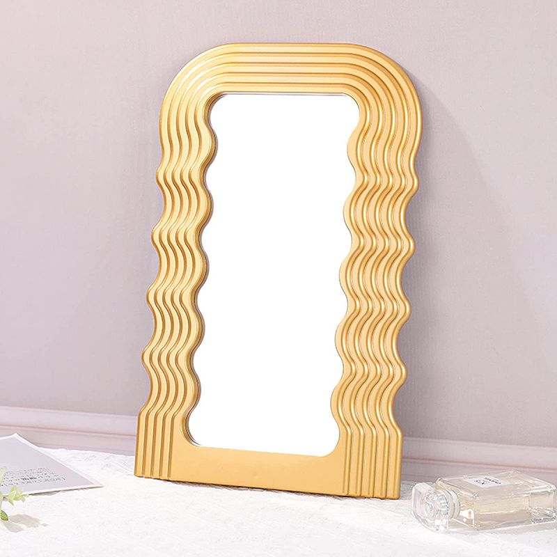 early-gifts-under-25-wavy-mirror-amazon