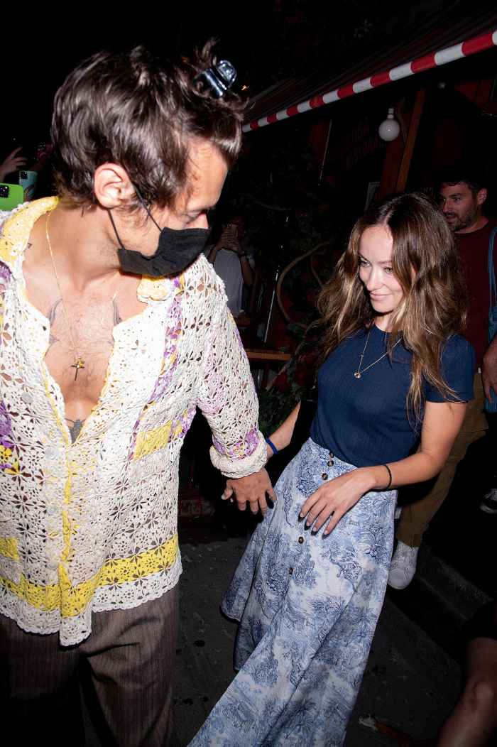 Harry Styles and Olivia Wilde Passionately Kiss During New York City Date Night Amid 'Don't Worry Darling' Release