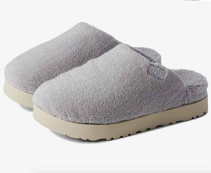 zappos-labor-day-shoe-deals-ugg-slippers