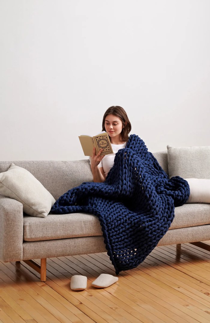 knit weighted blanket