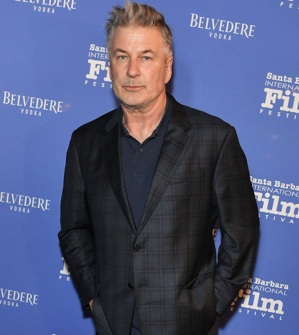 Alec Baldwin Settles With 'Rust' Cinematographer Halyna Hutchins' Family, Production of the Film Will Resume in 2023 331