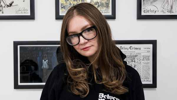 Anna Delvey Hasn't Spoken to Rachel DeLoache Williams Post-Lawsuit- 'I Don't Care' 049