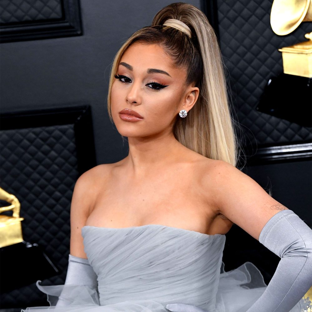 Ariana Grande Tour 2025 Deutschland Portrait Of Ariana Grande On Ariana Grande Tour 2025 Deutschland Portrait Of Ariana Grande On