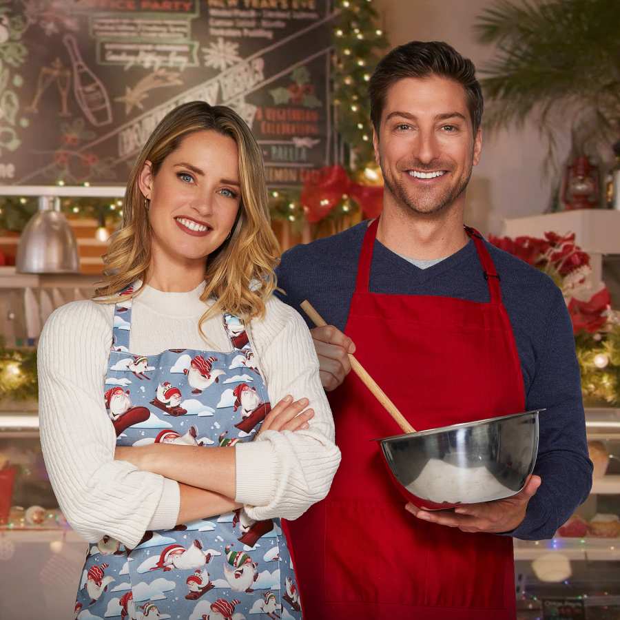 Catering-Christmas-Merritt-Patterson-Daniel-Lissing