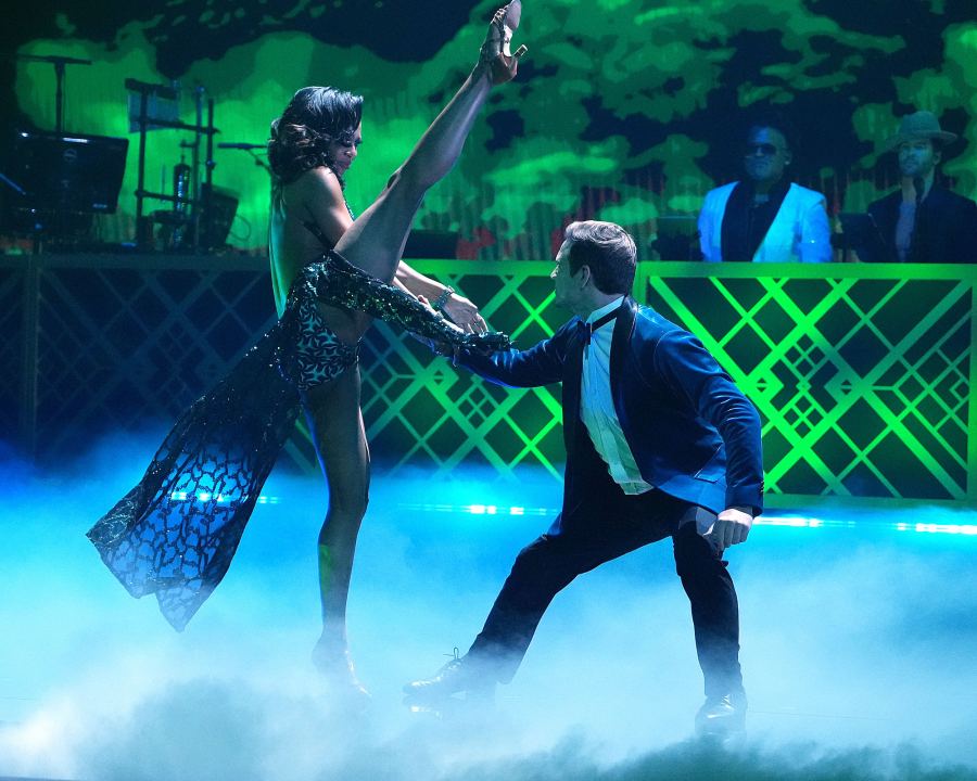 Daniel Durant and Britt Stewart DWTS Dancing With The Stars Episode 3 Recap Bond