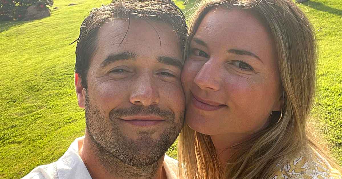 Emily VanCamp, Josh Bowman’s Uncommon Household Pictures With Daughter Iris Emily VanCamp, Josh Bowman’s Uncommon Household Pictures With Daughter Iris