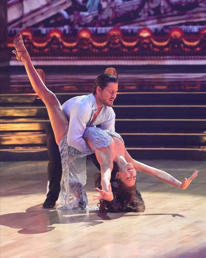 Jenna Johnson Tells Gabby Windey Her Husband Val Chmerkovskiy Is All Yours During DWTS 2