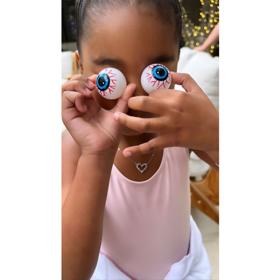 Khloe Kardashian Documents a Sweet Cousin Halloween Party 17