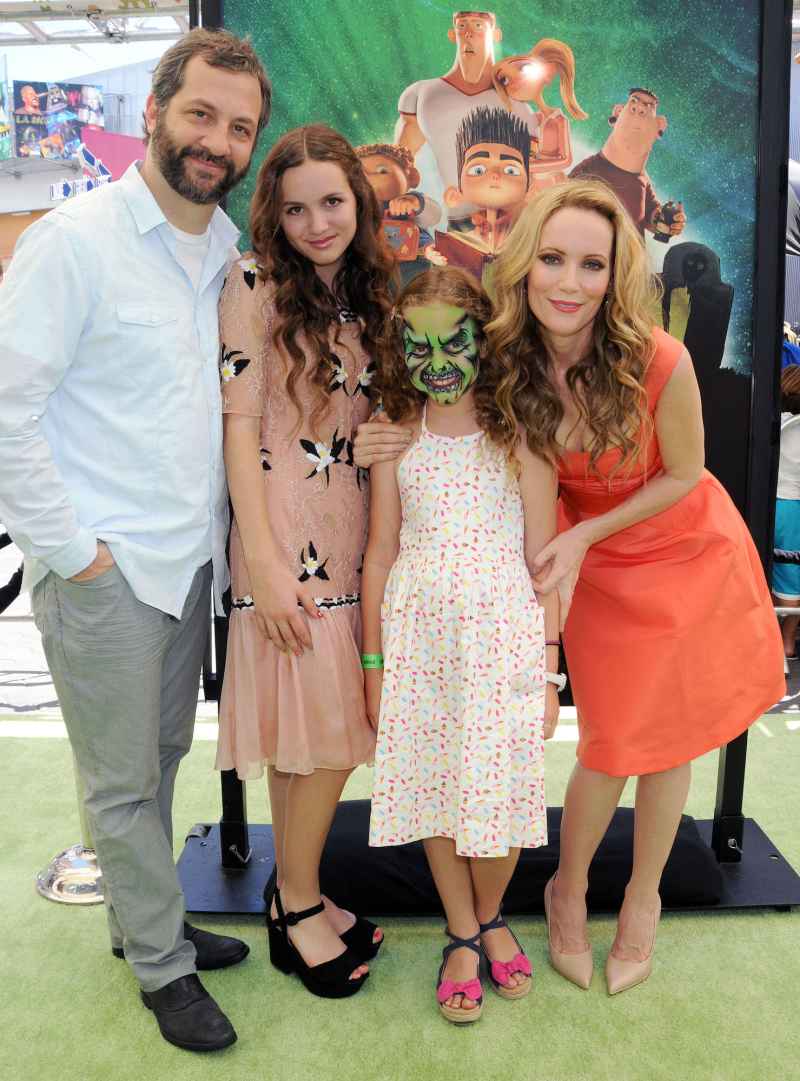 Leslie Mann and Judd Apatow with Kids at 'Paranorman' Premiere