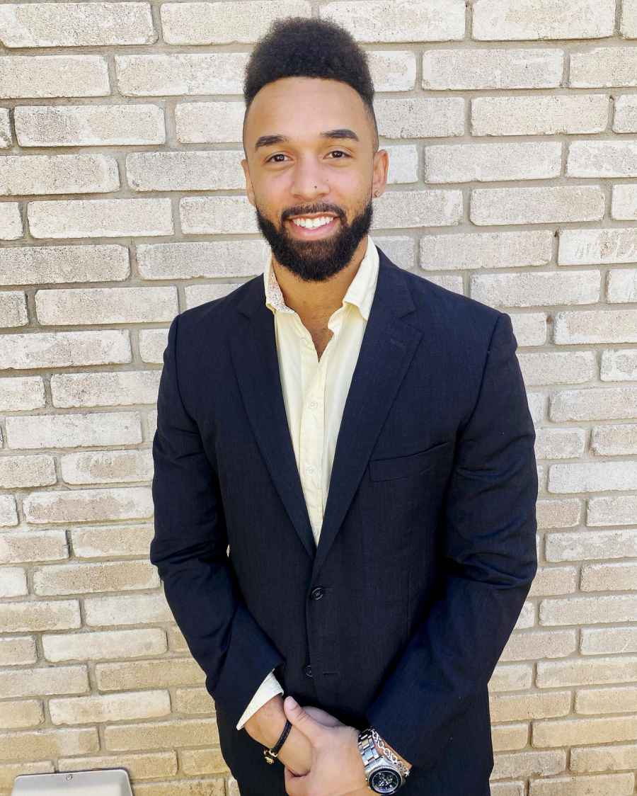 'Love Is Blind' Season 3 Star Bartise Bowden: 5 Things to Know About the Netflix Contestant