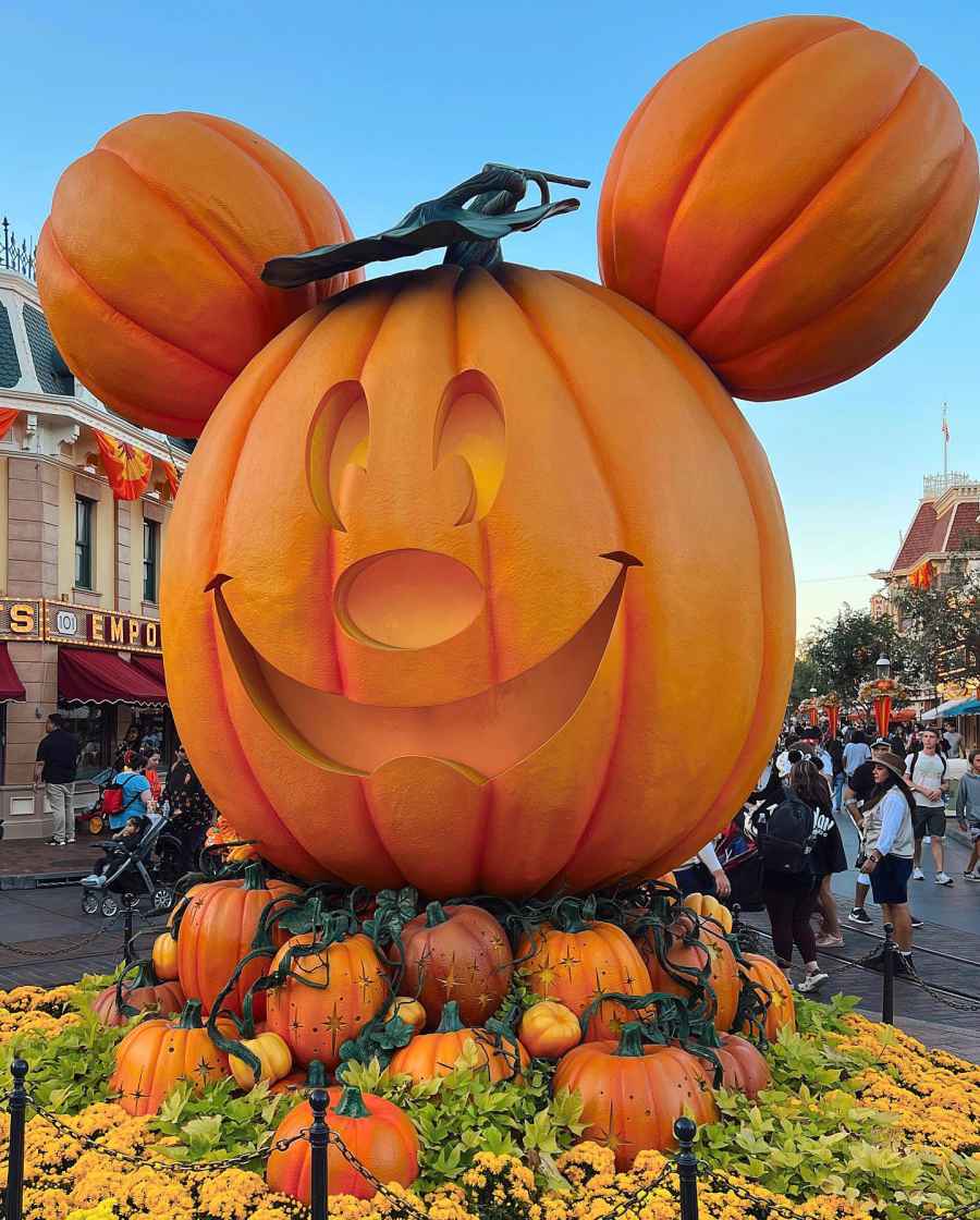 Maralee Nichols Reveals Her and Tristan Thompson’s 10-Month-Old Son Theo’s 1st Halloween Costume- ‘My Pumpkin’ 004