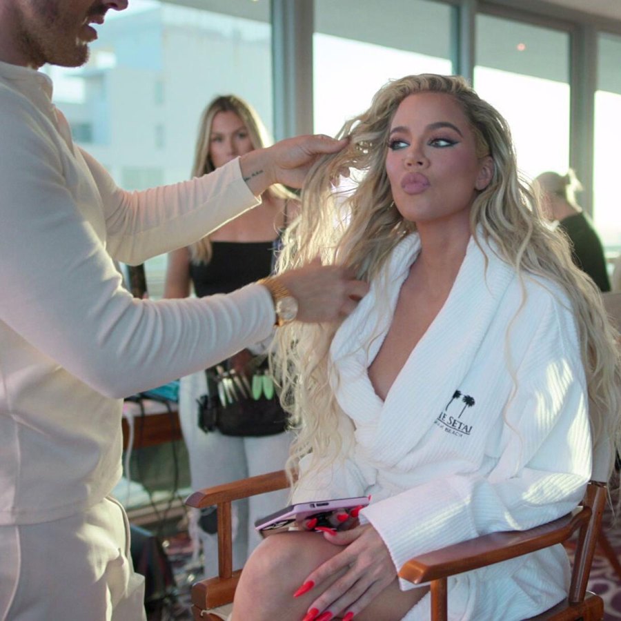 October 2022 Everything Khloe Kardashian Has Said Over the Years About Her Ever-Changing Look