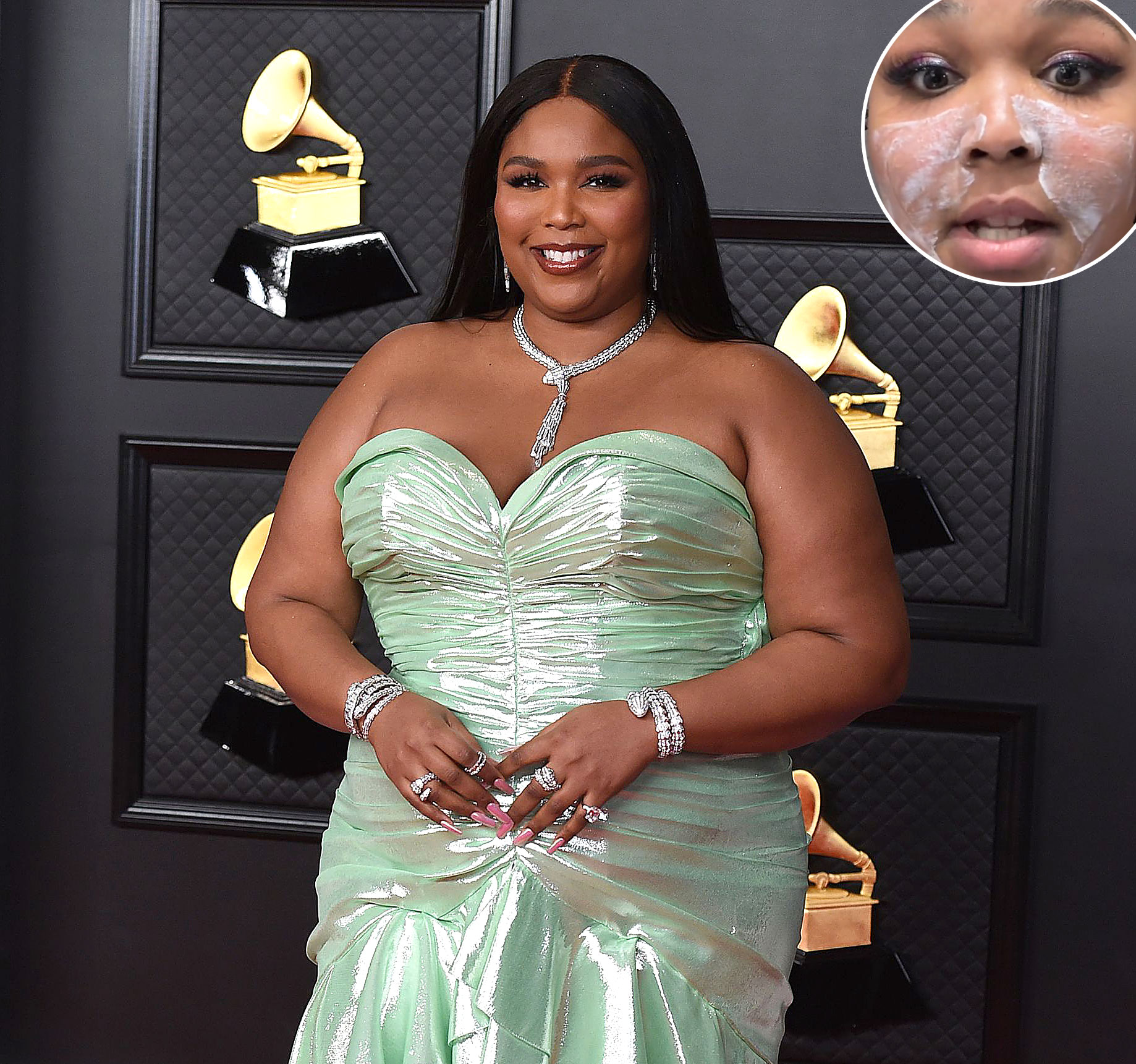 Promo Lizzo Gets Unready With Her TikTok Followers Talks Skin Issues on Tour