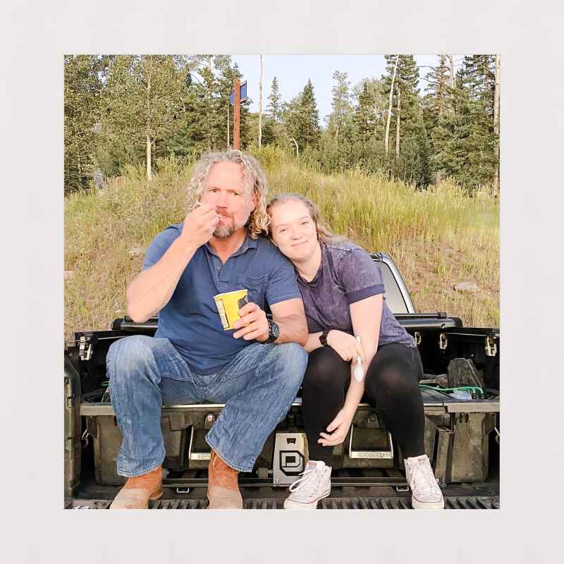 Sister Wives' Janelle Brown's Sweetest Family Photos With Her and Husband Kody's 6 Children- Photos 3