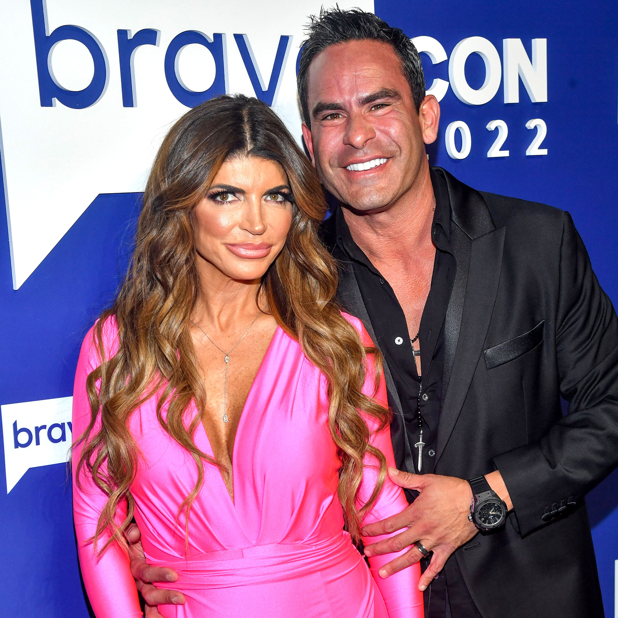 Teresa Giudice Gets Booed After Revealing She Didnt Sign a Prenup