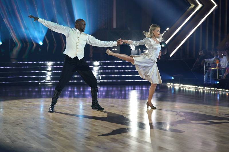 Wayne Brady and Witney Carson Dancing With the Stars DWTS Recap Disney+