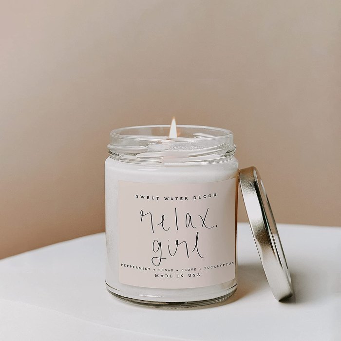 amazon-relax-girl-candle
