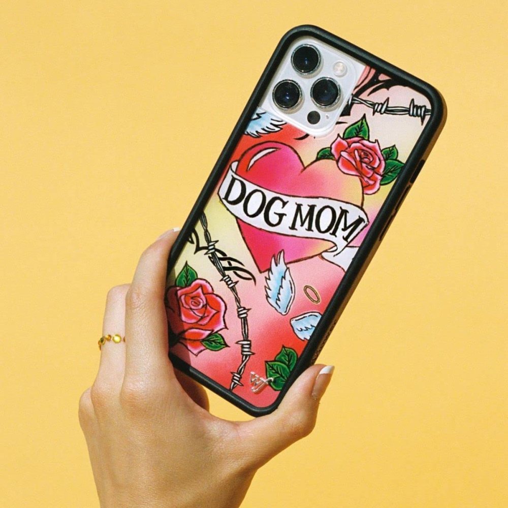 amazon-wildflower-dog-mom-phone-case