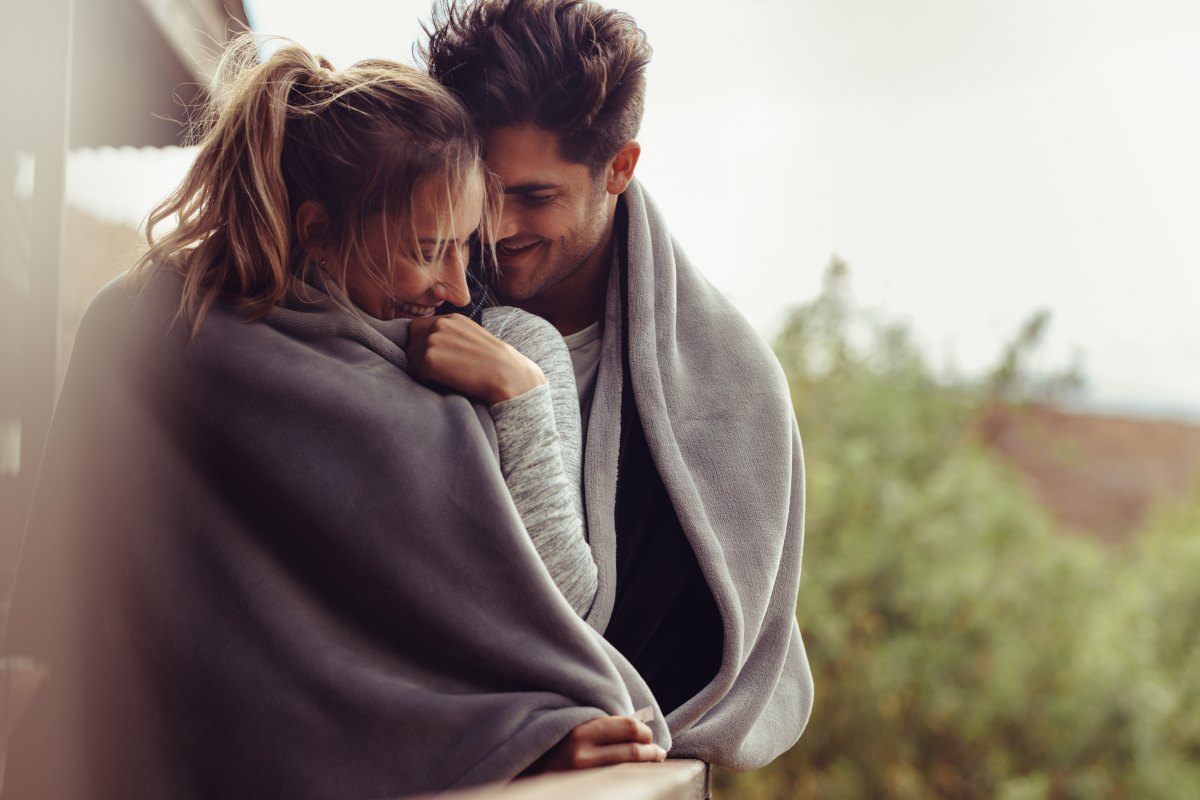 Stay Cozy All Winter With the 11 Best Blankets for Warmth