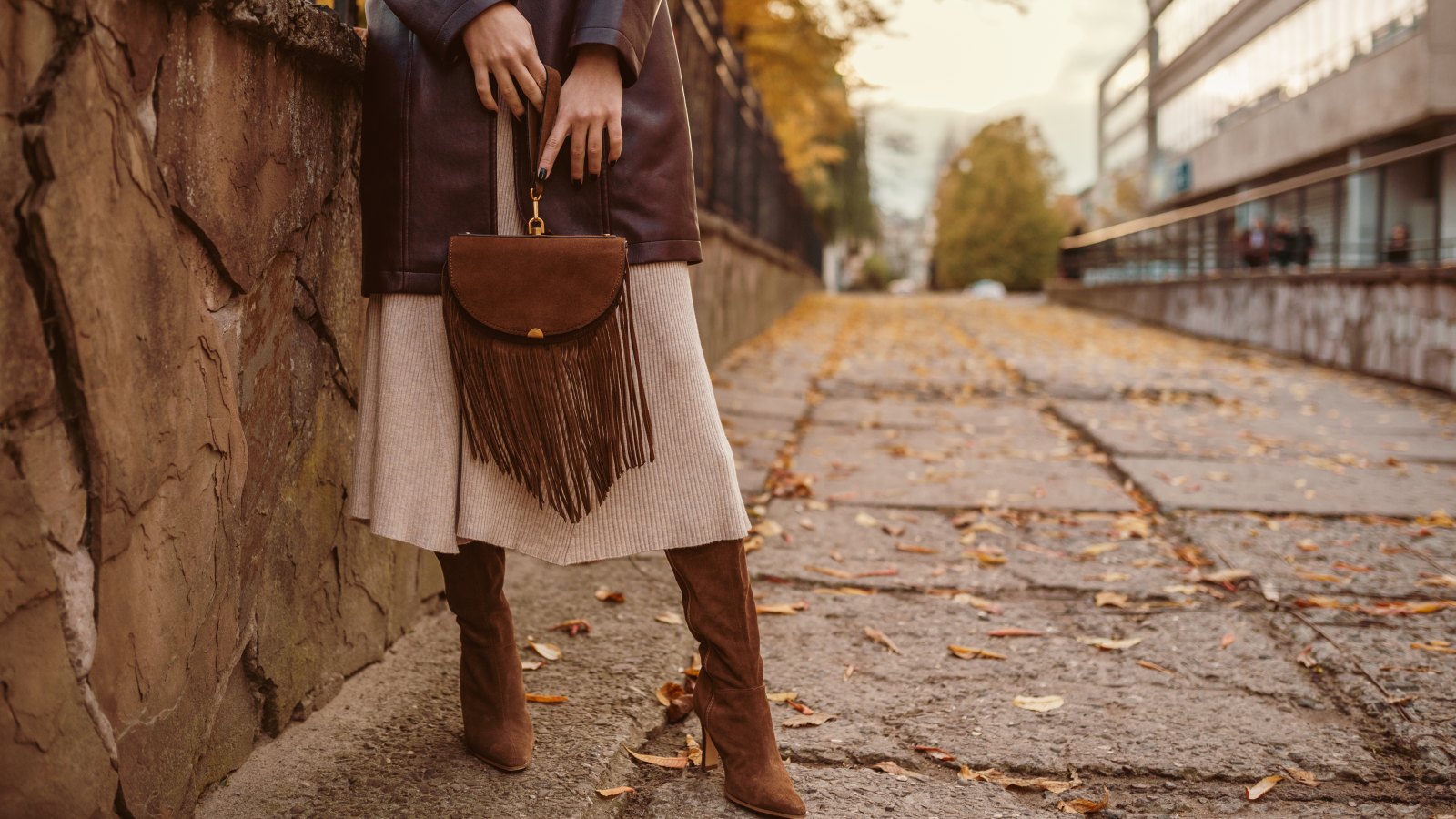 pointed-toe boots