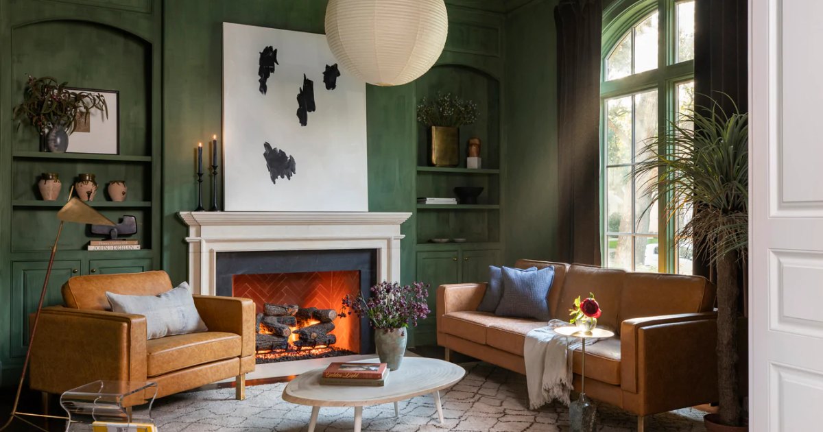 Store Albany Park’s Black Friday Sale — 20% Off Sofas Store Albany Park’s Black Friday Sale — 20% Off Sofas