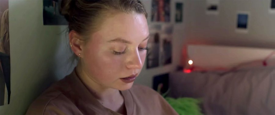 5 Things to Know About Kate Winslet Daughter Mia Threapleton 4