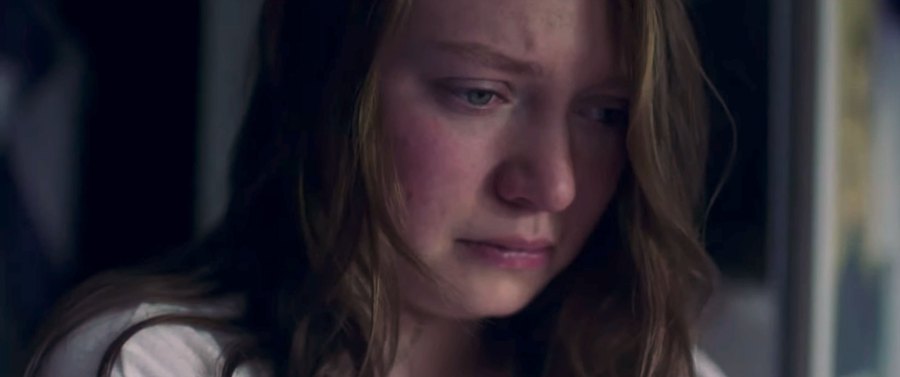 5 Things to Know About Kate Winslet Daughter Mia Threapleton 6