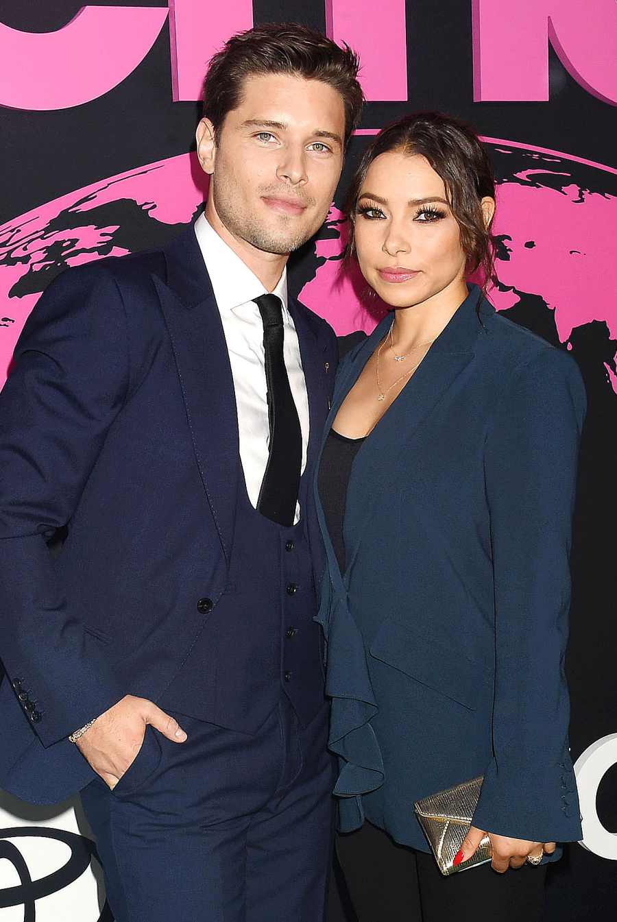 911 Lone Star Ronen Rubinstein Secretly Married Jessica Parker Kennedy