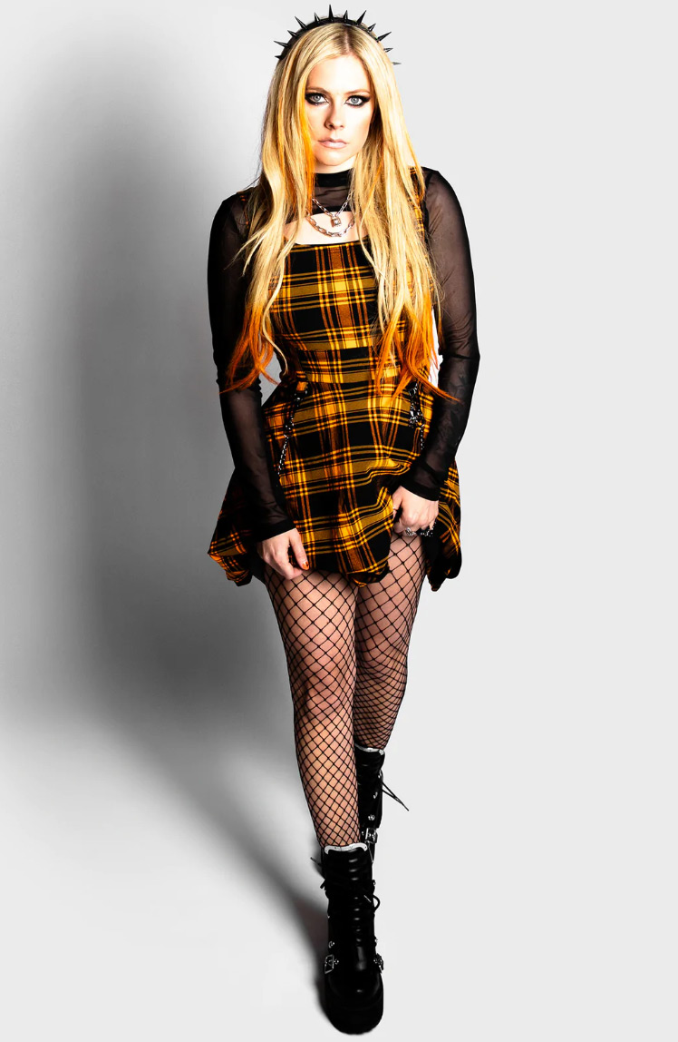 Buzzzz-o-meter: Avril Lavigne's Killstar Collaboration and More