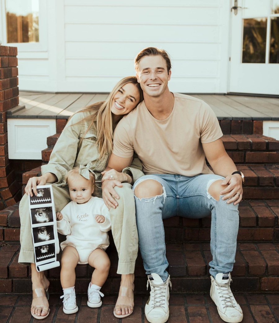 Duck Dynasty Sadie Robertson Is Pregnant Expecting Baby 2 With Husband Christian Huff Instagram