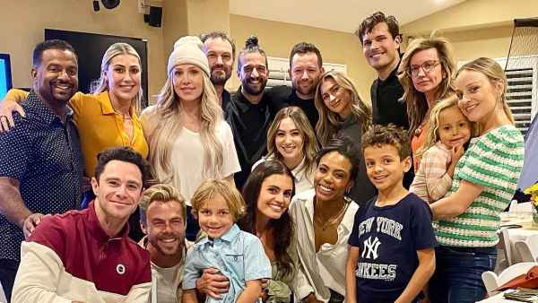 Emma Slater Celebrates Thanksgiving 2022 With Estranged Husband Sasha Farber and More ‘Dancing With the Stars’ Pros 171