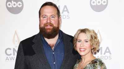 Erin and Ben Napier Are All Smiles at CMAs 2022