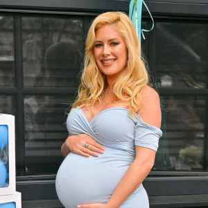 Heidi Montag's Baby Shower 086