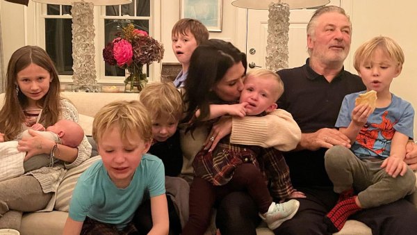 Hilaria Baldwin Shares Epic Fail Family Photo With All 7 Kids on Thanksgiving 2