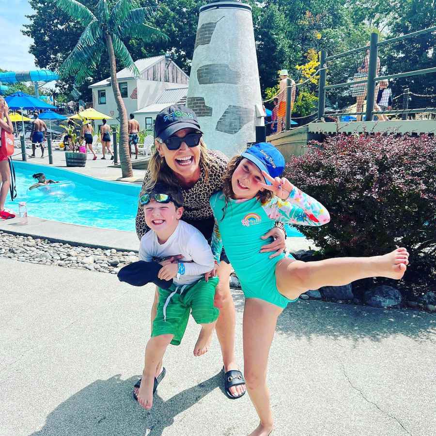 Hoda Kotb and Savannah Guthrie Share Advice for Limiting Kids’ Expectations Around the Holidays 153