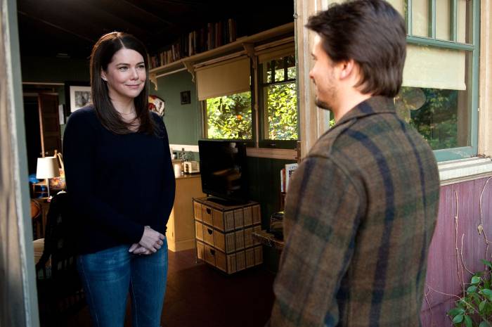 Jason Ritter Wanted Parenthood's Mark and Sarah to End Up Together Too 4 Lauren Graham