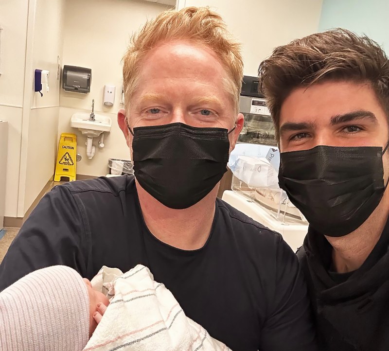 Jesse Tyler Ferguson, Justin Mikita Welcome 2nd Baby