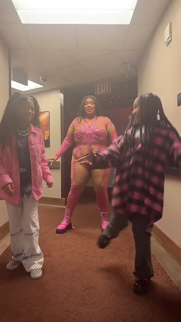 Lizzo Joins North West for TikTok Dance Backstage At Her Concert 073