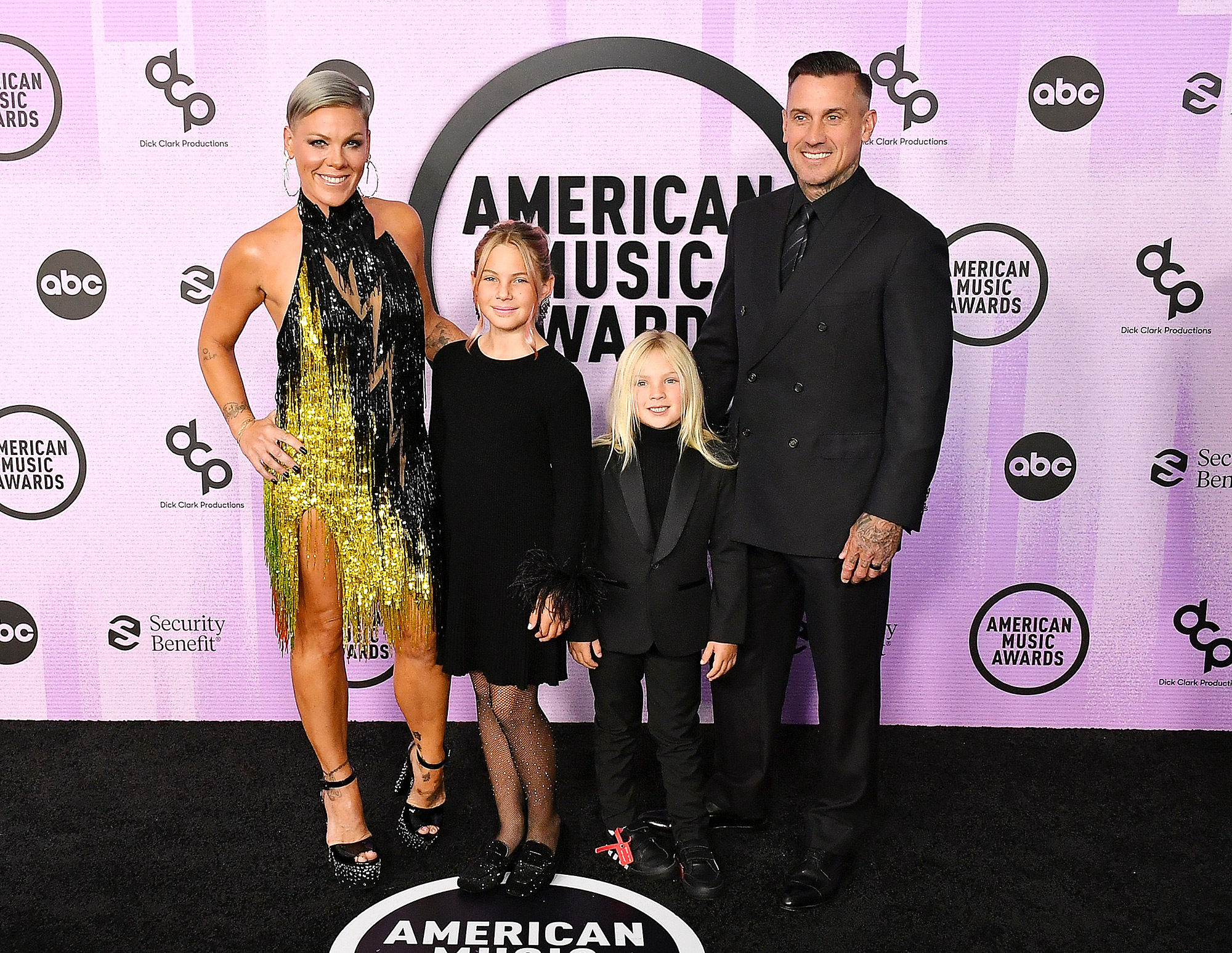 American Music Awards 2022: Pink, Carey Hart Pose With Their Kids