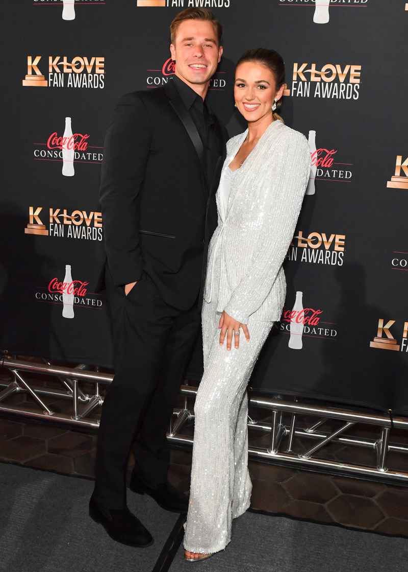 Sadie Robertson Is Pregnant Expecting Baby With Christian Huff