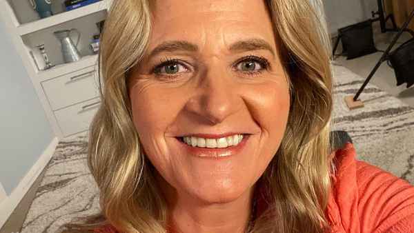 Sister Wives' Christine Brown Starts Filming in Utah After Kody Brown Split- 'New Beginnings' 443