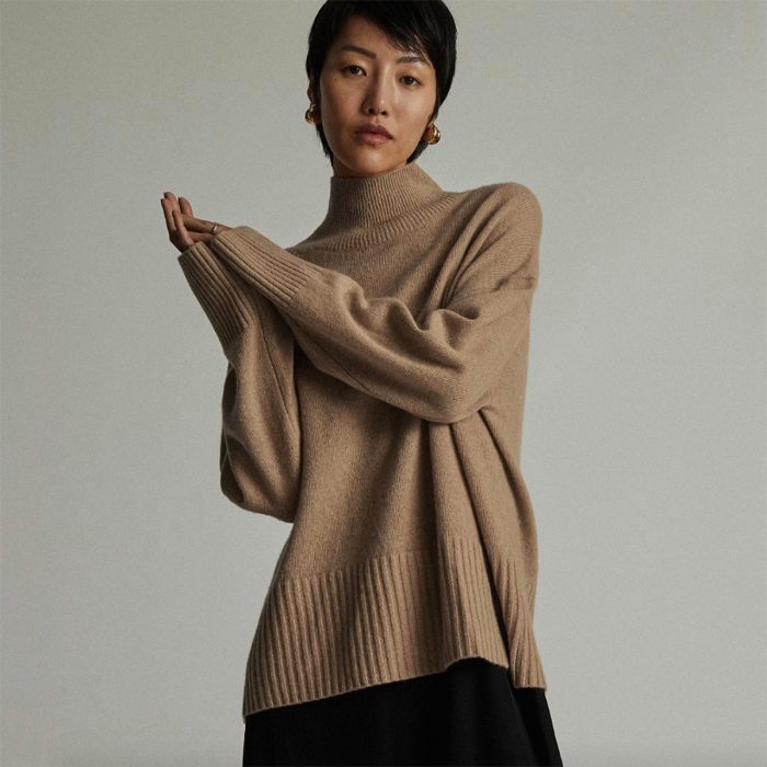 everlane-sweater-outerwear-sale-cashmere-sweater