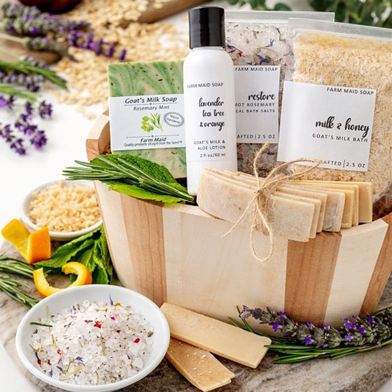 gifts-under-50-gifttree-spa-basket