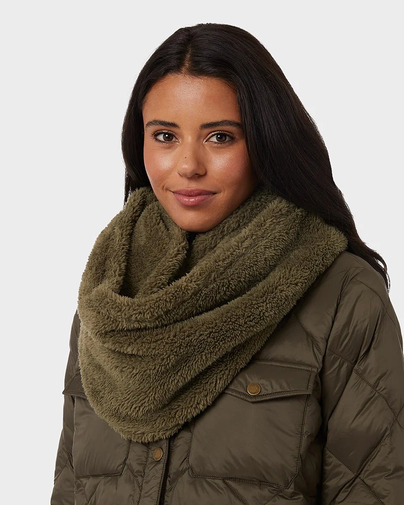 Sherpa scarf