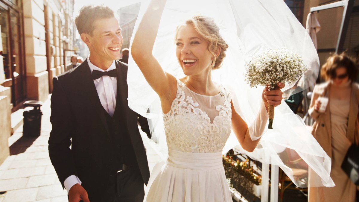 Black Friday wedding deals