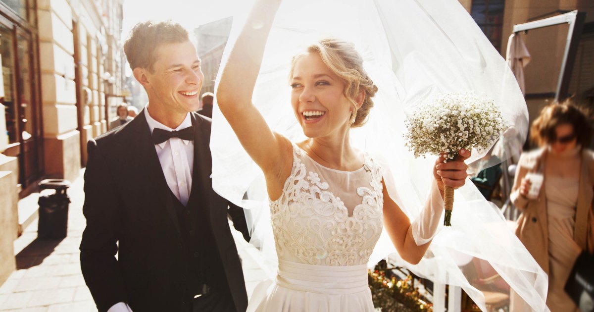Store the Greatest Black Friday Marriage ceremony Offers for Brides and Friends Store the Greatest Black Friday Marriage ceremony Offers for Brides and Friends