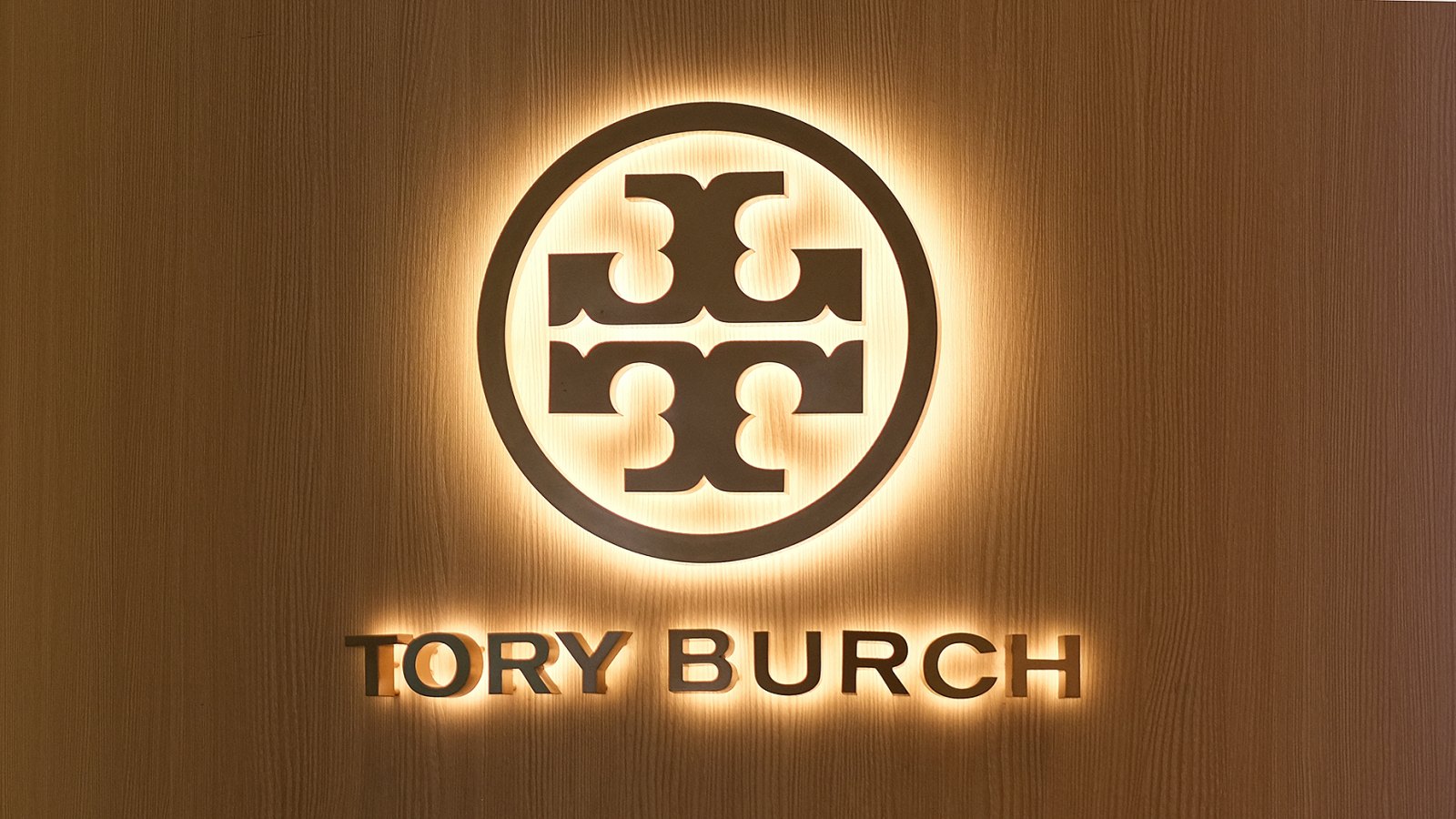 Thương hiệu tory burch logo thời trang cao cấp và sang trọng