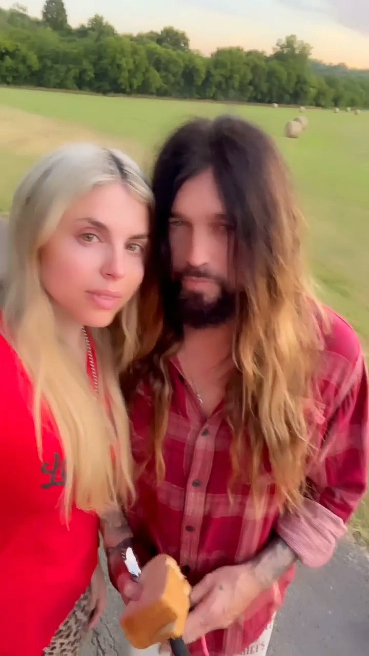 Billy Ray Cyrus and Singer Firerose’s Relationship Timeline 572