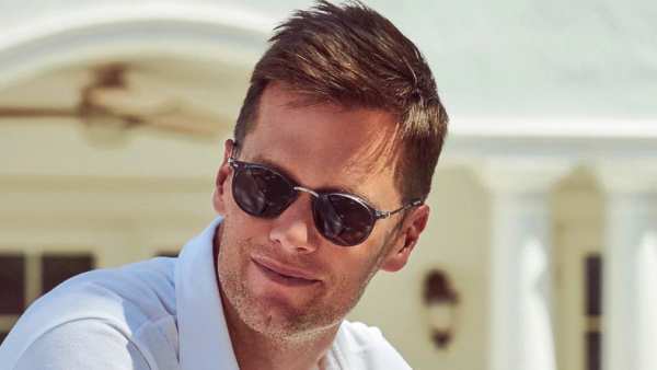 Buzzzz-o-meter- Tom Brady’s Sunglasses, Barefoot Scientist’s Foot Treatment and More of What Hollywood Is 745